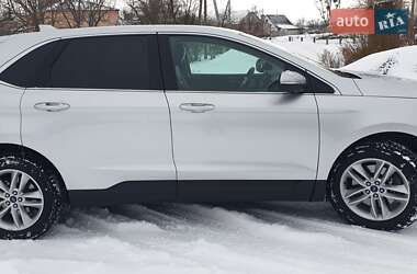 Внедорожник / Кроссовер Ford Edge 2016 в 