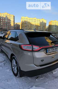 Внедорожник / Кроссовер Ford Edge 2017 в 