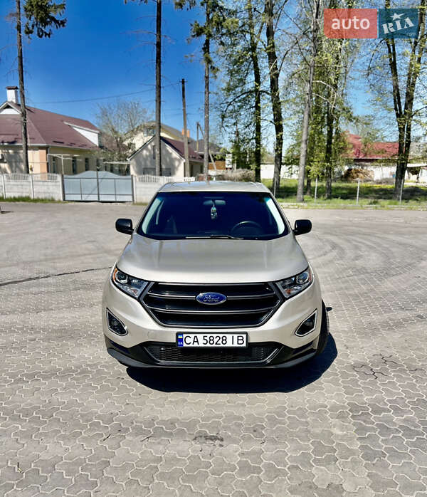 Позашляховик / Кросовер Ford Edge 2017 в Жашківу