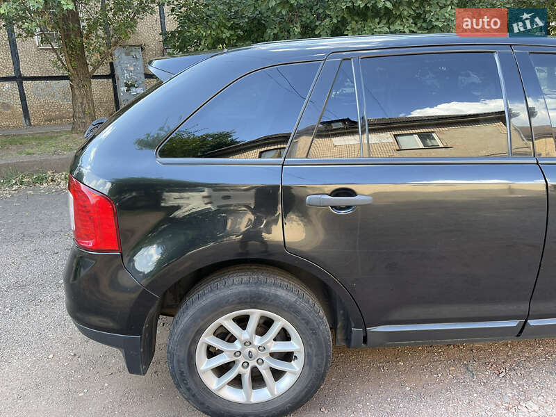 Позашляховик / Кросовер Ford Edge 2013 в Кривому Розі