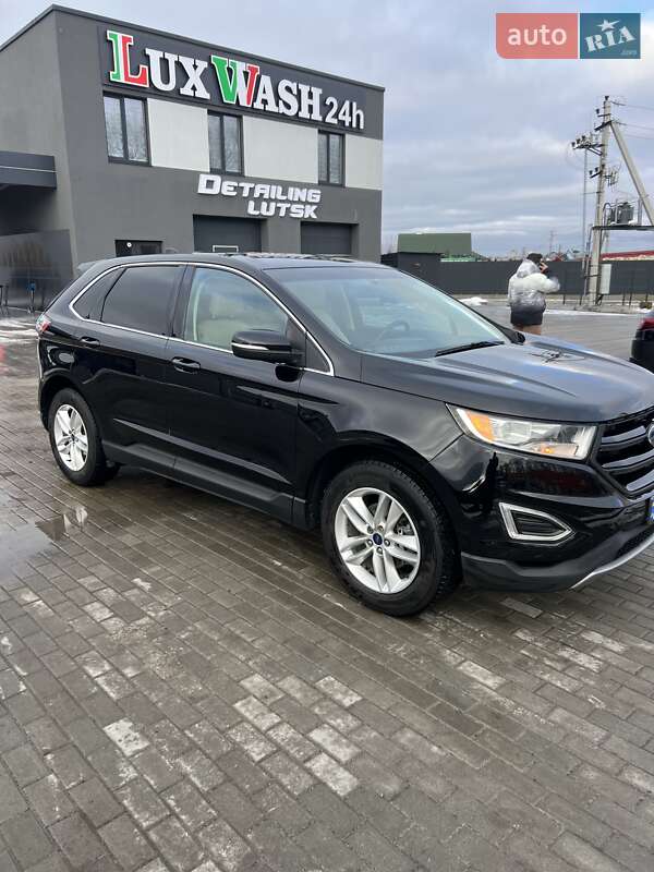 Позашляховик / Кросовер Ford Edge 2016 в Луцьку