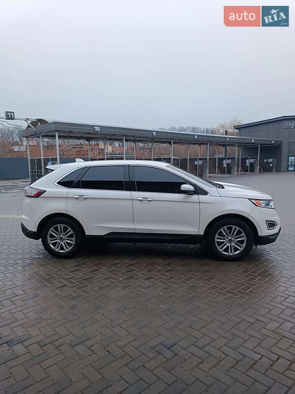 Позашляховик / Кросовер Ford Edge 2017 в Полтаві фото 13 Позашляховик / Кросовер Ford Edge 2017 в Полтаві