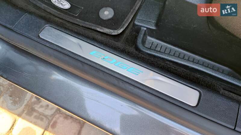 Внедорожник / Кроссовер Ford Edge 2017 в Львове