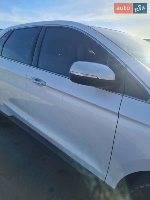 Внедорожник / Кроссовер Ford Edge 2017 в Василькове