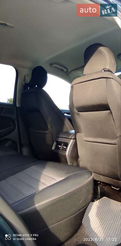 Внедорожник / Кроссовер Ford Edge 2016 в Кривом Роге