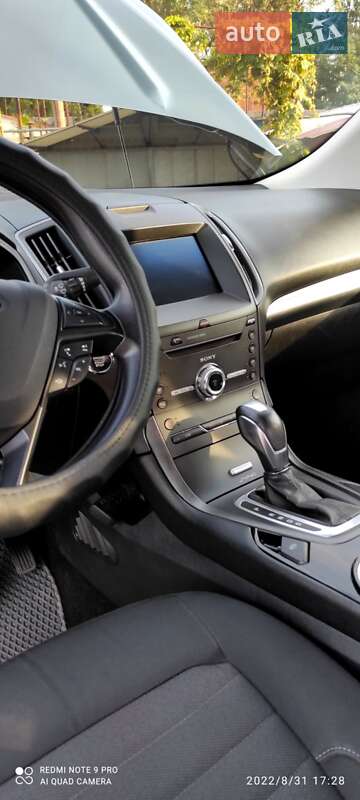 Внедорожник / Кроссовер Ford Edge 2016 в Кривом Роге