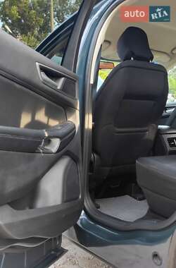 Позашляховик / Кросовер Ford Edge 2016 в Кривому Розі