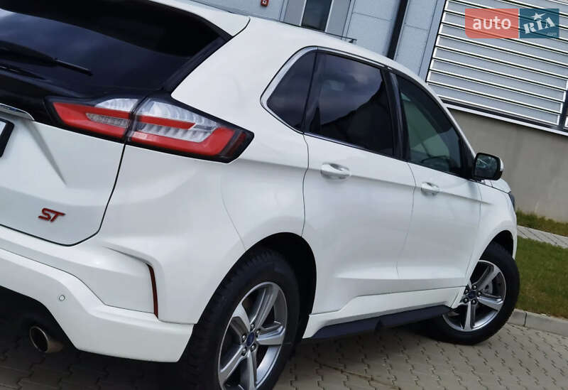 Внедорожник / Кроссовер Ford Edge 2020 в Киеве