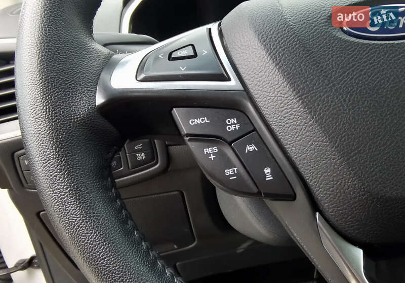 Внедорожник / Кроссовер Ford Edge 2020 в Киеве