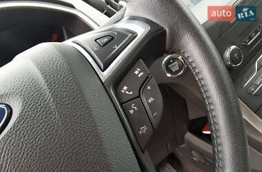 Внедорожник / Кроссовер Ford Edge 2020 в 