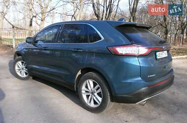Внедорожник / Кроссовер Ford Edge 2016 в 