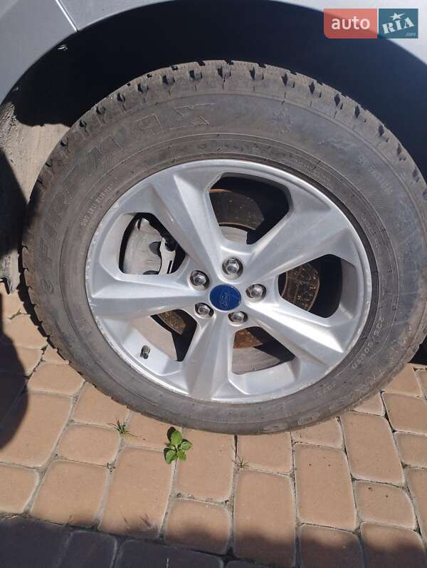 Внедорожник / Кроссовер Ford Edge 2016 в Теребовле