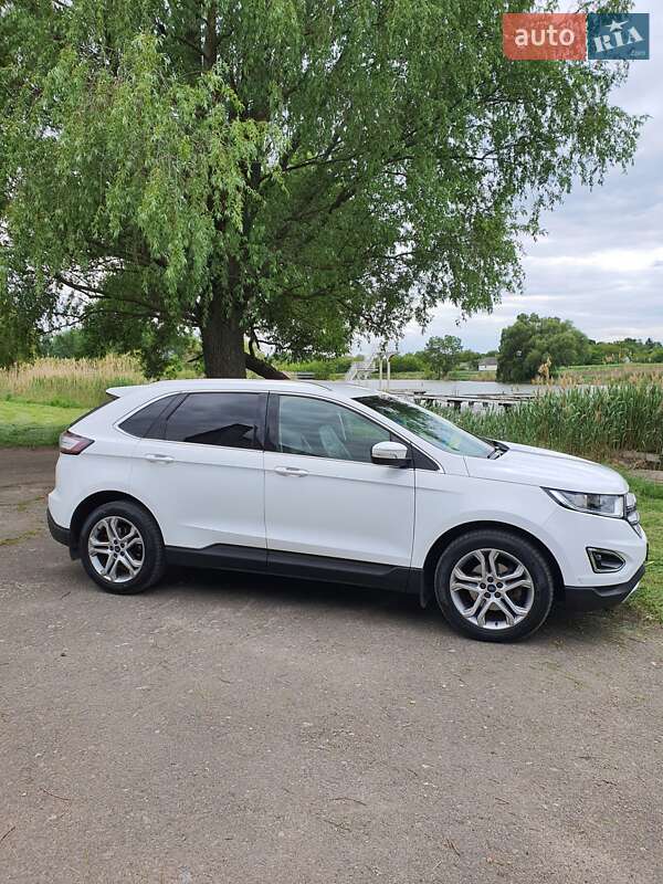Внедорожник / Кроссовер Ford Edge 2016 в Шполе