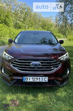 Внедорожник / Кроссовер Ford Edge 2019 в Лубнах