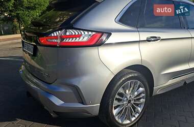Внедорожник / Кроссовер Ford Edge 2020 в 