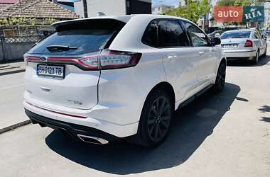 Внедорожник / Кроссовер Ford Edge 2016 в 