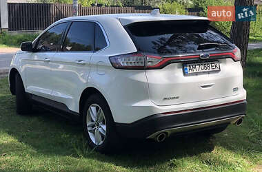 Внедорожник / Кроссовер Ford Edge 2017 в 