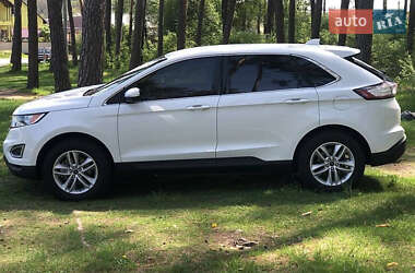 Внедорожник / Кроссовер Ford Edge 2017 в 