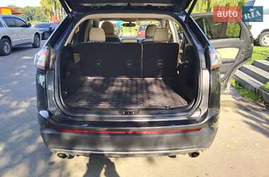 Внедорожник / Кроссовер Ford Edge 2018 в 