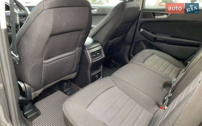 Позашляховик / Кросовер Ford Edge 2016 в Львові