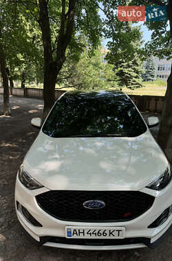 Внедорожник / Кроссовер Ford Edge 2020 в 