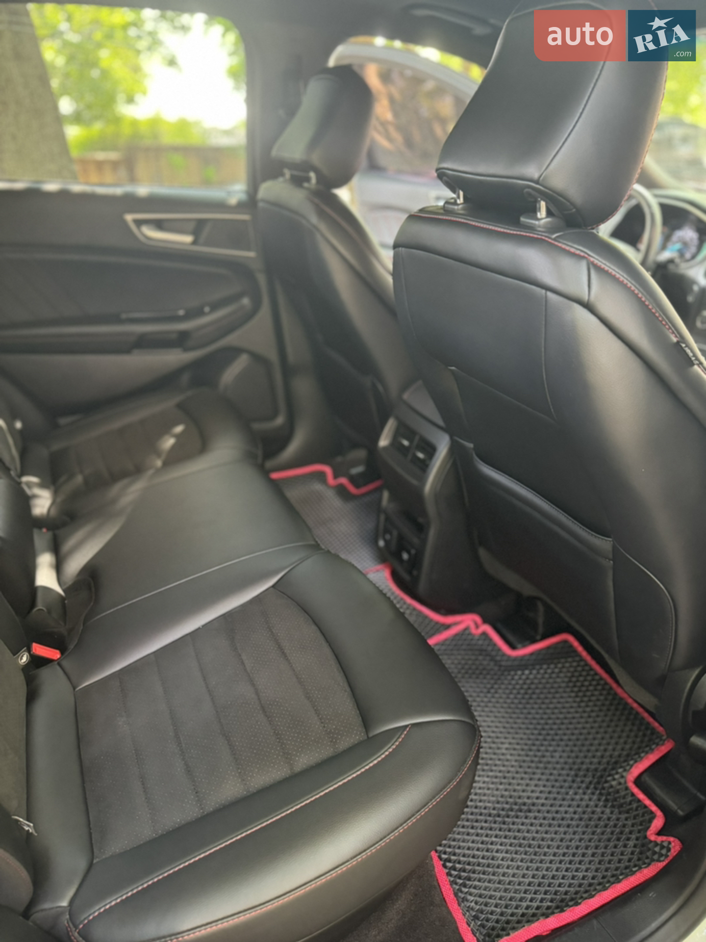 2020 Ford Edge - мініатюра 17