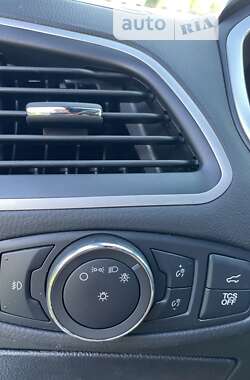 Внедорожник / Кроссовер Ford Edge 2021 в 