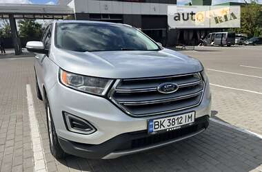 Позашляховик / Кросовер Ford Edge 2016 в Рівному