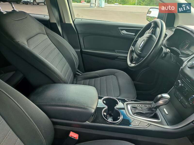 Внедорожник / Кроссовер Ford Edge 2016 в Трускавце