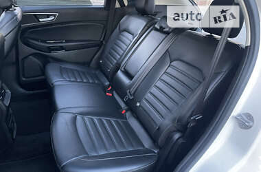Внедорожник / Кроссовер Ford Edge 2015 в 