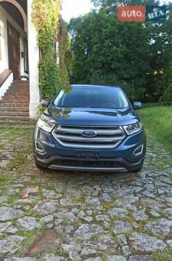 Внедорожник / Кроссовер Ford Edge 2016 в 
