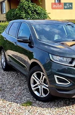 Внедорожник / Кроссовер Ford Edge 2015 в 