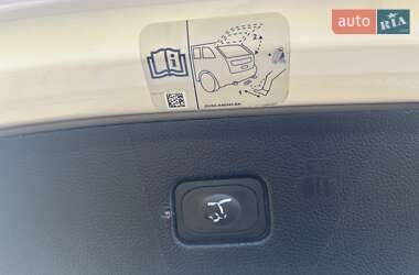 Позашляховик / Кросовер Ford Edge 2016 в Львові