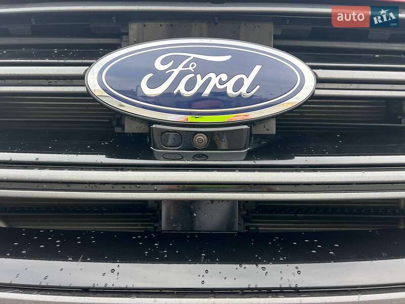 Внедорожник / Кроссовер Ford Edge 2017 в Киеве