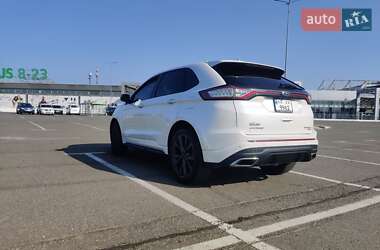 Внедорожник / Кроссовер Ford Edge 2018 в 