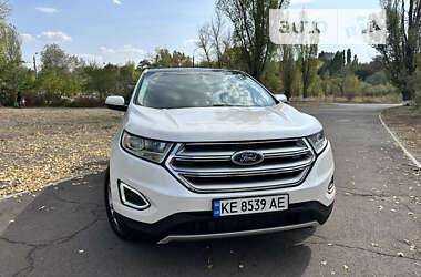 Внедорожник / Кроссовер Ford Edge 2015 в Каменском