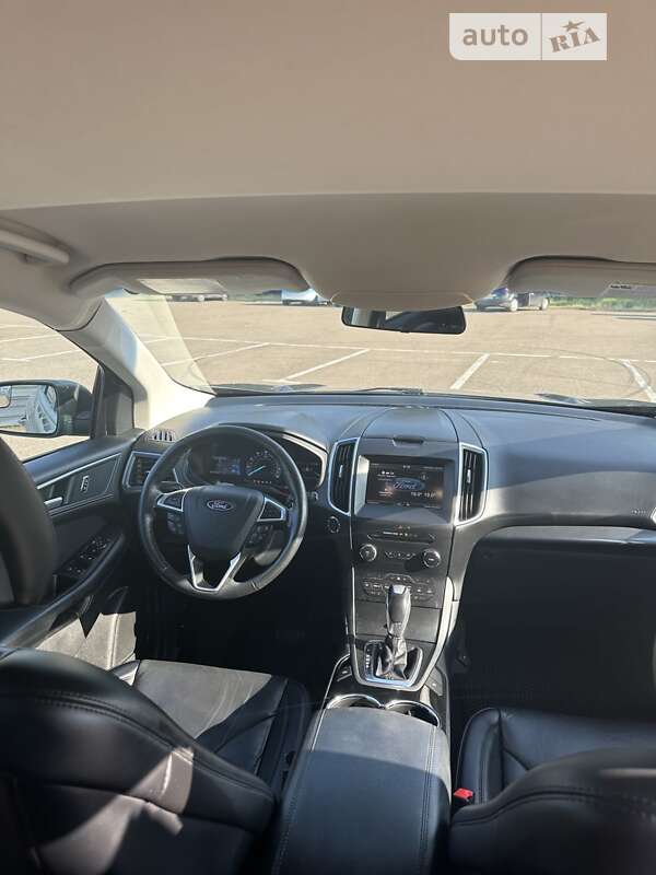 Внедорожник / Кроссовер Ford Edge 2017 в Ровно