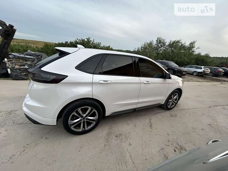 Внедорожник / Кроссовер Ford Edge 2016 в Ивано-Франковске