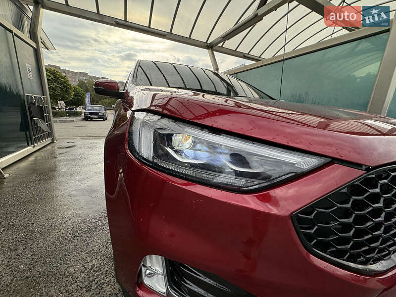 Ford Edge 2019