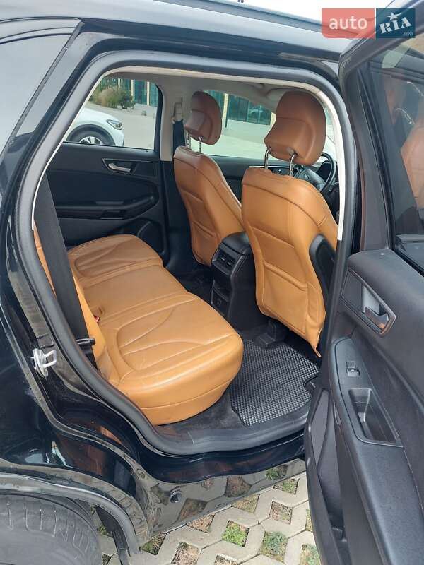 Внедорожник / Кроссовер Ford Edge 2017 в Хмельницком