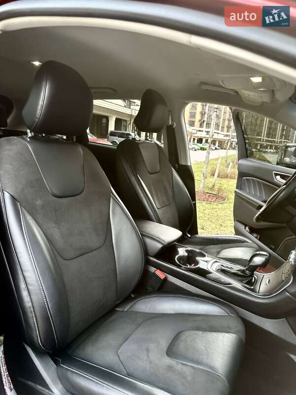 Внедорожник / Кроссовер Ford Edge 2016 в Ивано-Франковске
