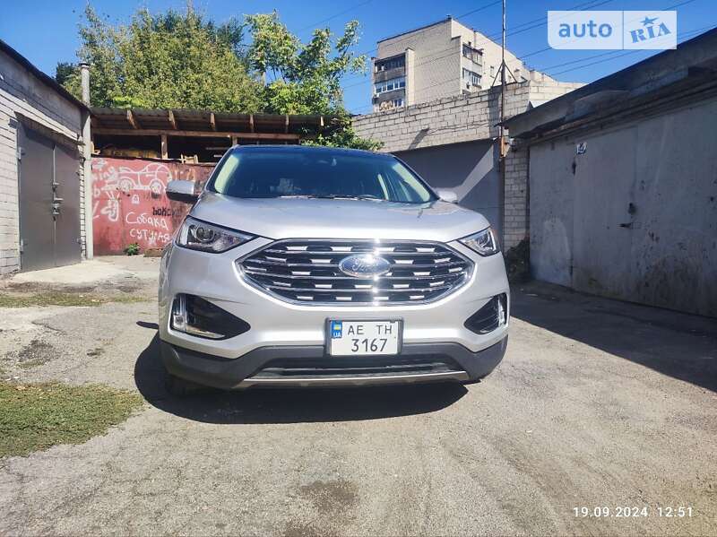 Позашляховик / Кросовер Ford Edge 2019 в Дніпрі