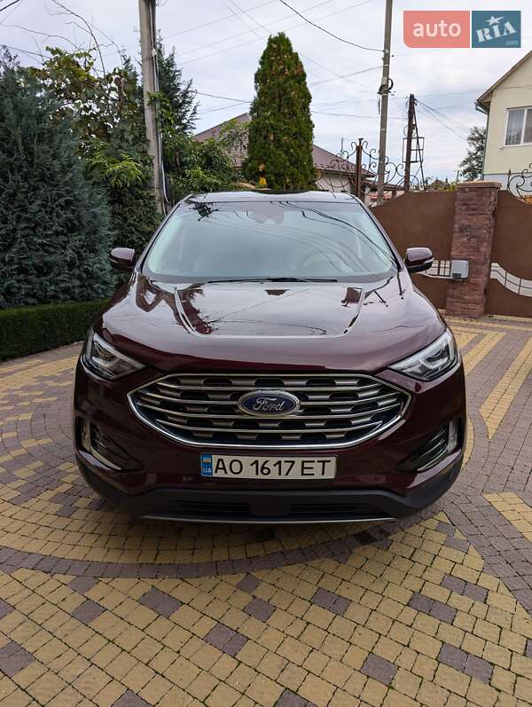 Внедорожник / Кроссовер Ford Edge 2019 в Ужгороде