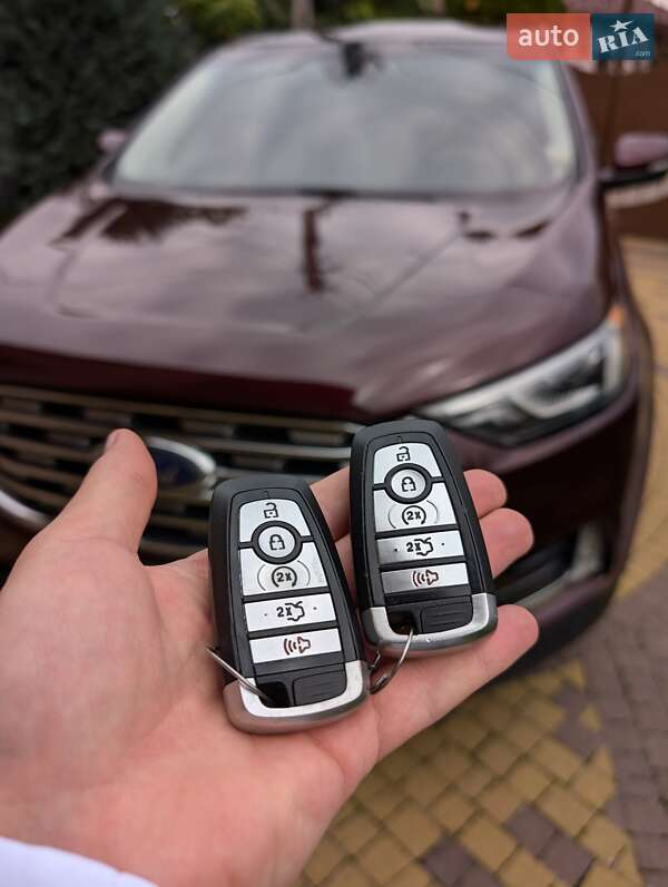 Внедорожник / Кроссовер Ford Edge 2019 в Ужгороде