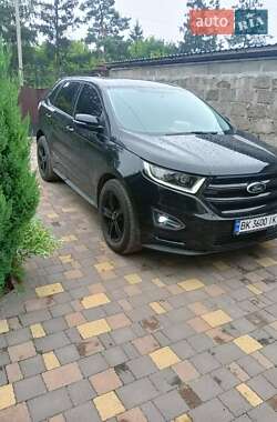 Внедорожник / Кроссовер Ford Edge 2018 в 