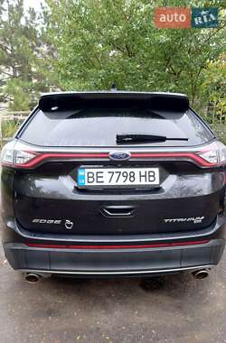 Позашляховик / Кросовер Ford Edge 2015 в Казанці
