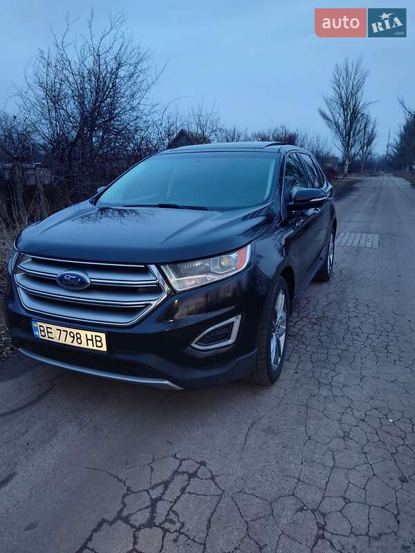 Внедорожник / Кроссовер Ford Edge 2015 в Казанке