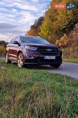 Позашляховик / Кросовер Ford Edge 2018 в Рівному