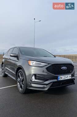 Позашляховик / Кросовер Ford Edge 2019 в Кременці