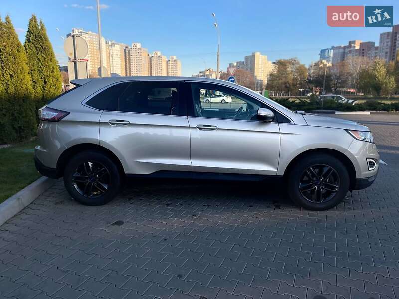 Позашляховик / Кросовер Ford Edge 2017 в Києві